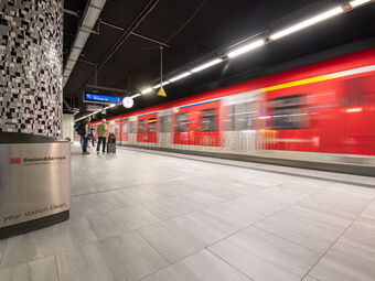 DB Tiefbahnhof am Flughafen Frankfurt